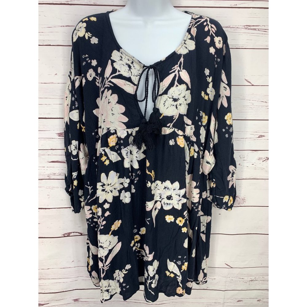 Billabong Navy Blue Floral Size Large Oversized Babydoll Top
